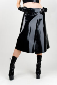 Latexa - Kilttihame, eri värejä L3132