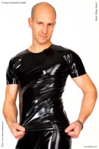 Latexa - Pitkä T-Paita, eri värejä L1187