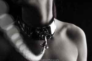 Cleopatra Locking Collar 11 cm