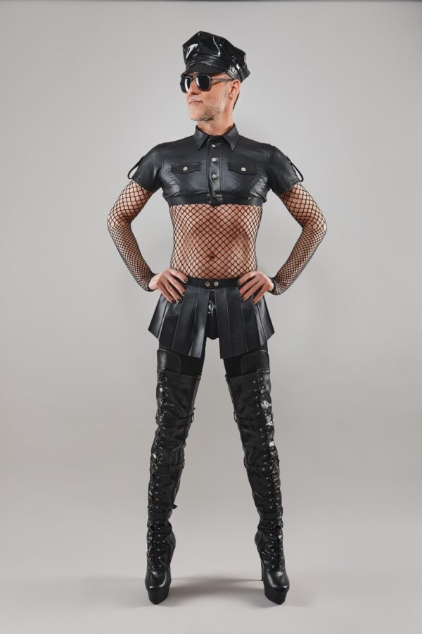 RFP - Julian Wetlook-Vekkihame - Image 3